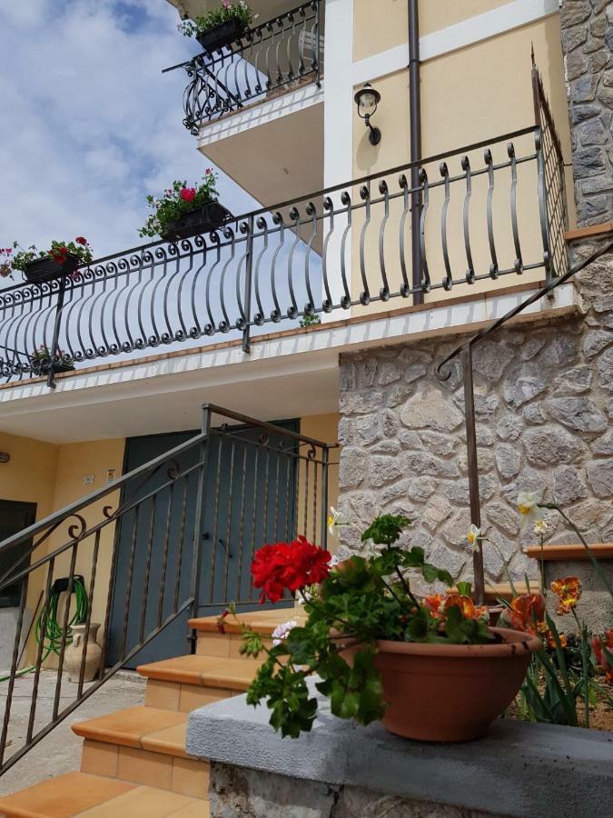 אג'רולה B&B Villa Reginella מראה חיצוני תמונה