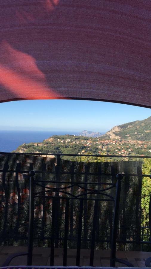 אג'רולה B&B Villa Reginella מראה חיצוני תמונה